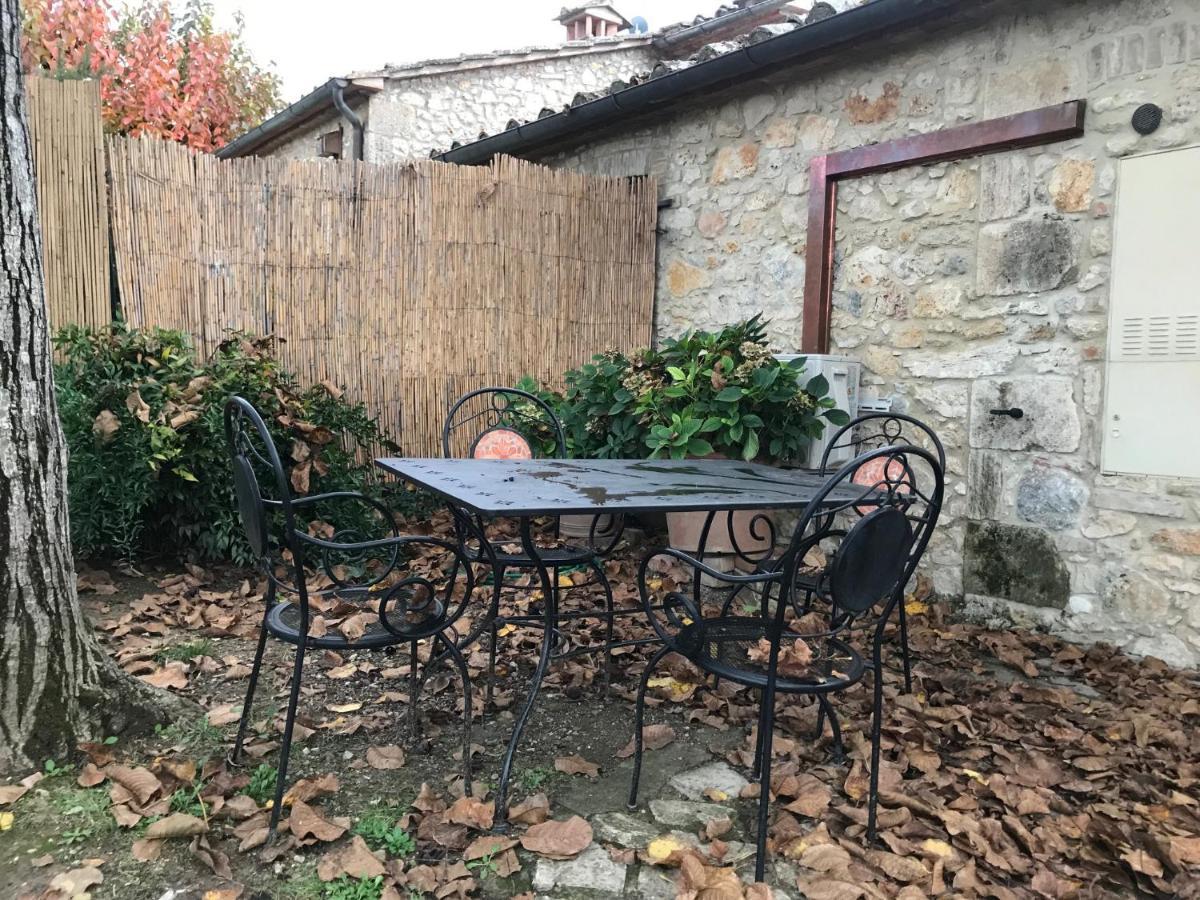 La Casina Acquaviva (Poggibonsi) Exterior foto
