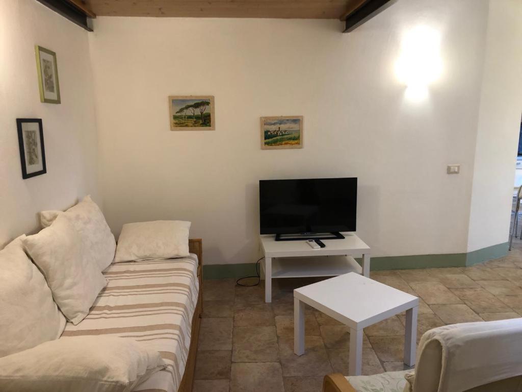 La Casina Acquaviva (Poggibonsi) Exterior foto